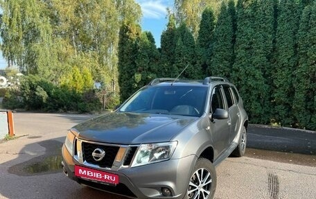 Nissan Terrano III, 2014 год, 1 040 000 рублей, 2 фотография