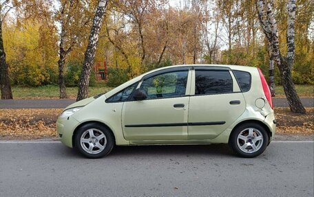 Mitsubishi Colt VI рестайлинг, 2005 год, 400 000 рублей, 2 фотография