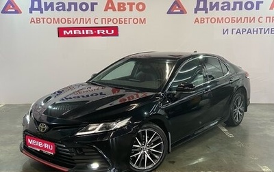 Toyota Camry, 2021 год, 3 185 000 рублей, 1 фотография