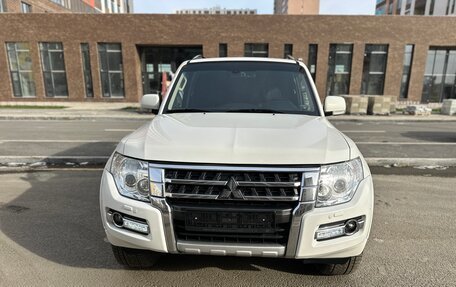 Mitsubishi Pajero IV, 2014 год, 3 199 000 рублей, 8 фотография