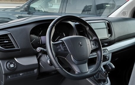 Peugeot Traveller I, 2021 год, 4 700 000 рублей, 6 фотография