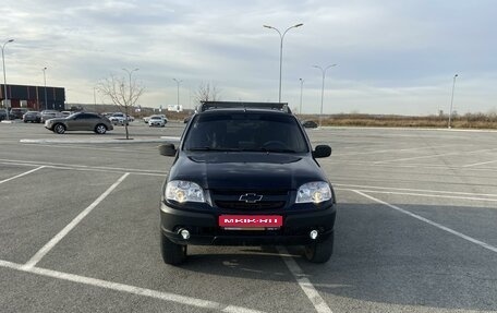 Chevrolet Niva I рестайлинг, 2010 год, 480 000 рублей, 1 фотография