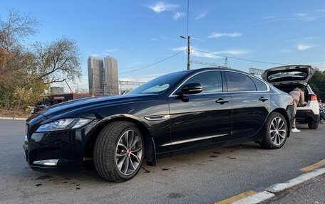 Jaguar XF II, 2017 год, 2 300 000 рублей, 7 фотография