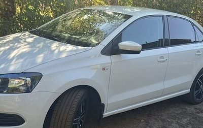 Volkswagen Polo VI (EU Market), 2014 год, 975 000 рублей, 1 фотография