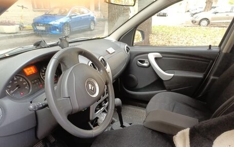 Renault Sandero I, 2013 год, 737 000 рублей, 4 фотография