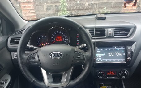 KIA Rio III рестайлинг, 2012 год, 950 000 рублей, 13 фотография