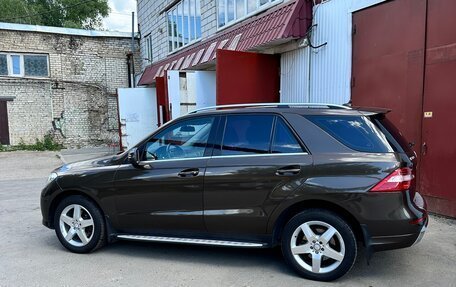 Mercedes-Benz M-Класс, 2014 год, 2 800 000 рублей, 2 фотография