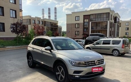 Volkswagen Tiguan II, 2017 год, 3 200 000 рублей, 1 фотография