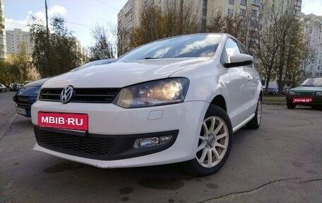 Volkswagen Polo VI (EU Market), 2013 год, 1 200 000 рублей, 1 фотография