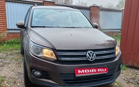 Volkswagen Tiguan I, 2015 год, 1 445 000 рублей, 1 фотография