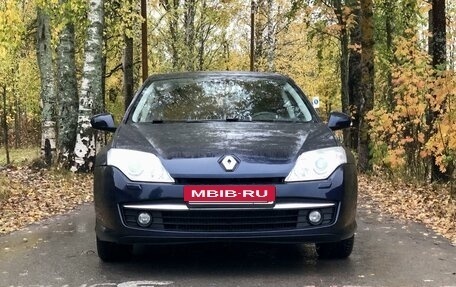 Renault Laguna III рестайлинг, 2008 год, 790 000 рублей, 2 фотография