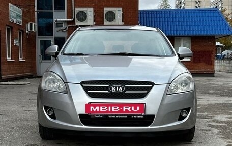 KIA cee'd I рестайлинг, 2007 год, 635 000 рублей, 2 фотография