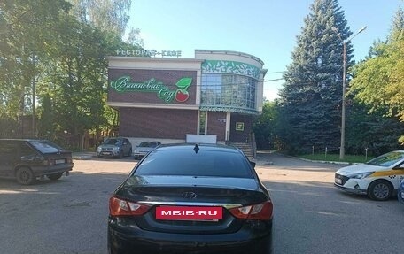 Hyundai Sonata VI, 2012 год, 950 000 рублей, 4 фотография