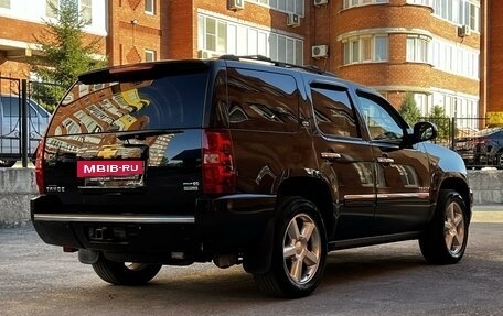 Chevrolet Tahoe III, 2012 год, 2 275 000 рублей, 4 фотография