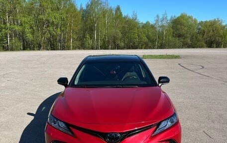 Toyota Camry, 2022 год, 4 600 000 рублей, 7 фотография