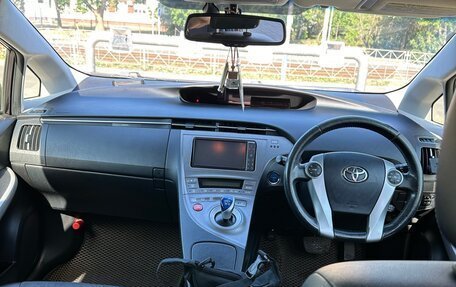 Toyota Prius, 2013 год, 1 250 000 рублей, 7 фотография