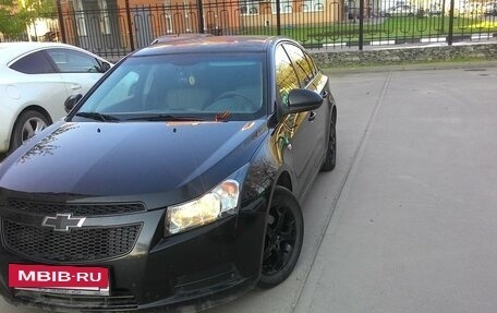 Chevrolet Cruze II, 2010 год, 820 000 рублей, 5 фотография