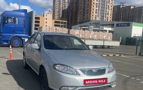 Daewoo Gentra II, 2014 год, 800 000 рублей, 2 фотография