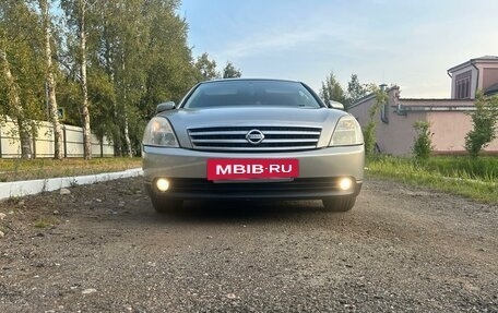 Nissan Teana, 2004 год, 550 000 рублей, 10 фотография