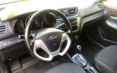 KIA Rio III рестайлинг, 2015 год, 965 000 рублей, 7 фотография