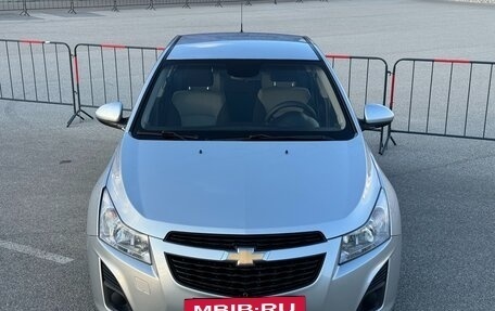 Chevrolet Cruze II, 2013 год, 997 000 рублей, 6 фотография