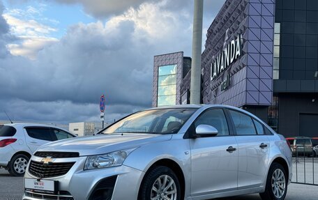 Chevrolet Cruze II, 2013 год, 997 000 рублей, 10 фотография