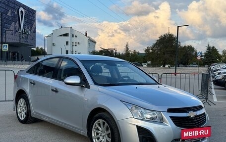 Chevrolet Cruze II, 2013 год, 997 000 рублей, 8 фотография