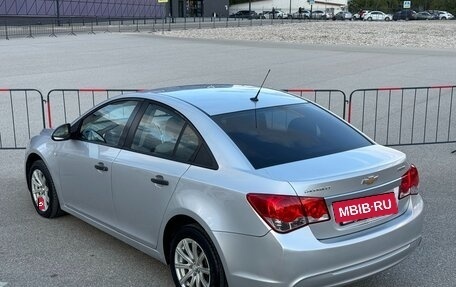 Chevrolet Cruze II, 2013 год, 997 000 рублей, 18 фотография