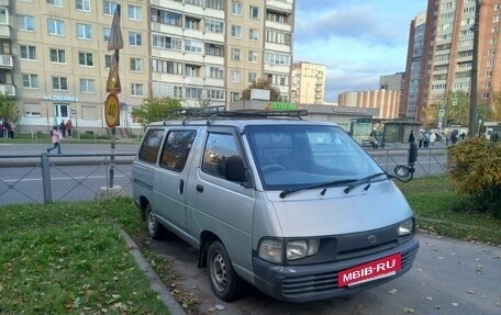 Toyota Town Ace III, 1994 год, 400 000 рублей, 3 фотография