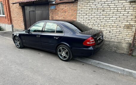 Mercedes-Benz E-Класс, 2004 год, 845 000 рублей, 3 фотография