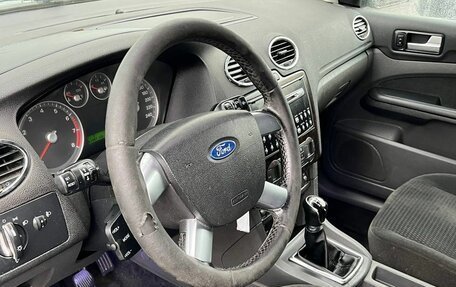 Ford Focus II рестайлинг, 2005 год, 350 000 рублей, 22 фотография