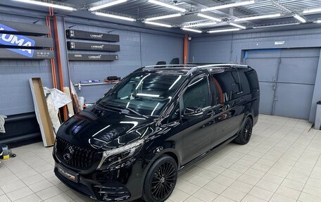 Mercedes-Benz V-Класс, 2018 год, 6 200 000 рублей, 5 фотография