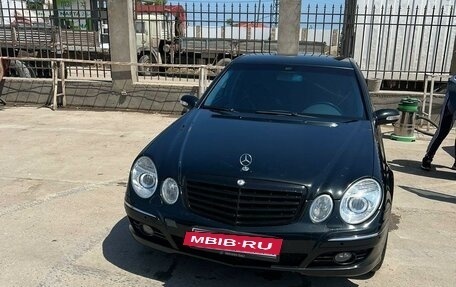 Mercedes-Benz E-Класс, 2002 год, 900 000 рублей, 5 фотография