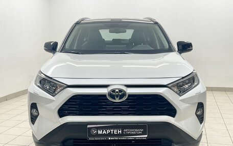 Toyota RAV4, 2020 год, 4 250 000 рублей, 2 фотография