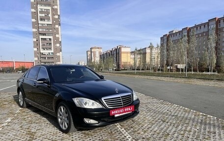 Mercedes-Benz S-Класс, 2007 год, 2 000 000 рублей, 2 фотография