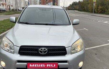 Toyota RAV4, 2006 год, 1 200 000 рублей, 4 фотография