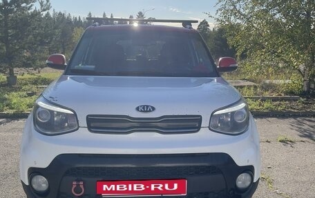 KIA Soul II рестайлинг, 2017 год, 1 300 000 рублей, 3 фотография