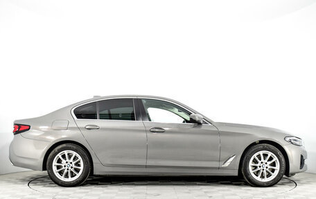 BMW 5 серия, 2022 год, 5 565 000 рублей, 4 фотография