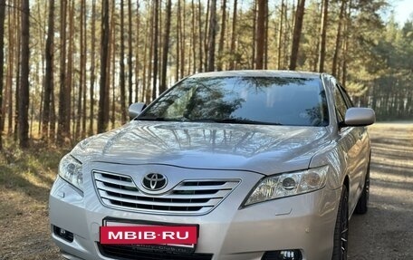 Toyota Camry, 2008 год, 1 280 000 рублей, 3 фотография