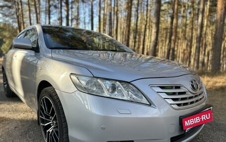 Toyota Camry, 2008 год, 1 280 000 рублей, 10 фотография