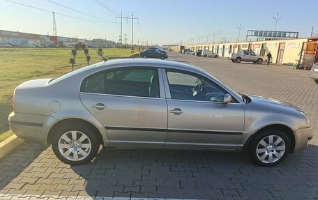 Skoda Superb III рестайлинг, 2005 год, 680 000 рублей, 2 фотография