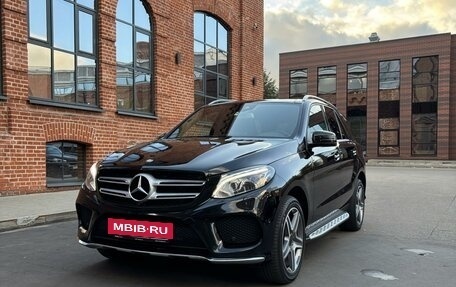 Mercedes-Benz GLE, 2016 год, 3 777 000 рублей, 2 фотография