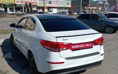 KIA Rio III рестайлинг, 2016 год, 830 000 рублей, 3 фотография