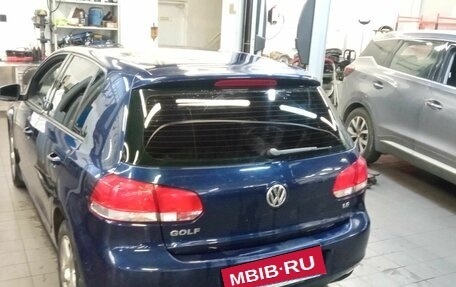 Volkswagen Golf VI, 2011 год, 700 000 рублей, 3 фотография