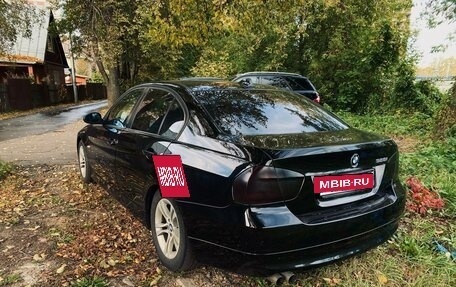 BMW 3 серия, 2007 год, 1 150 000 рублей, 2 фотография