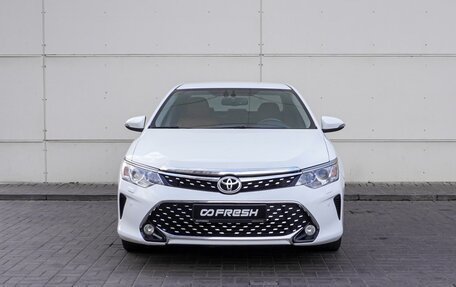 Toyota Camry, 2015 год, 2 460 000 рублей, 3 фотография