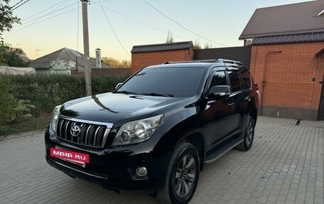 Toyota Land Cruiser Prado 150 рестайлинг 2, 2010 год, 2 750 000 рублей, 9 фотография