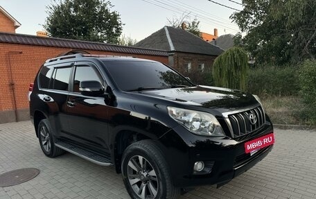 Toyota Land Cruiser Prado 150 рестайлинг 2, 2010 год, 2 750 000 рублей, 2 фотография