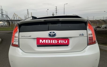 Toyota Prius, 2012 год, 1 340 000 рублей, 5 фотография