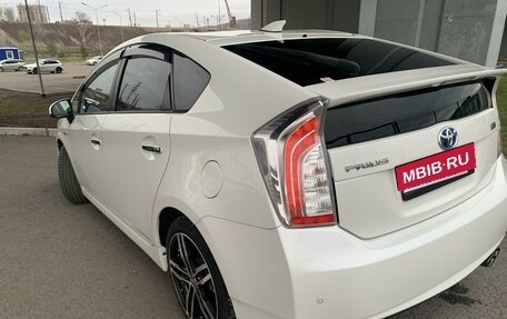 Toyota Prius, 2012 год, 1 340 000 рублей, 4 фотография